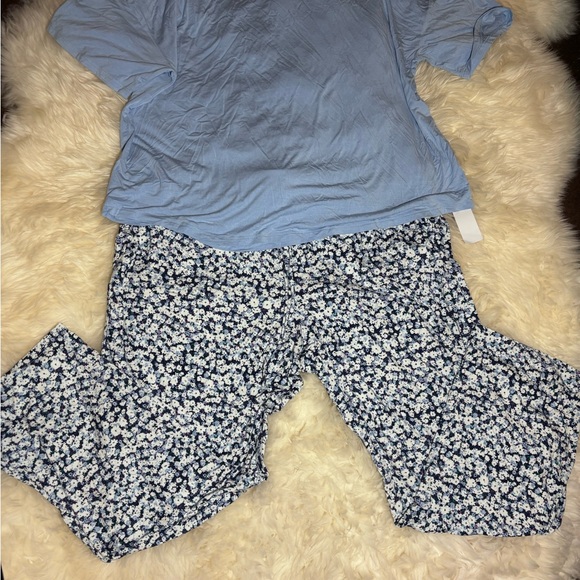 GAP Other - Blue Top and Floral Bottoms Pajama Set